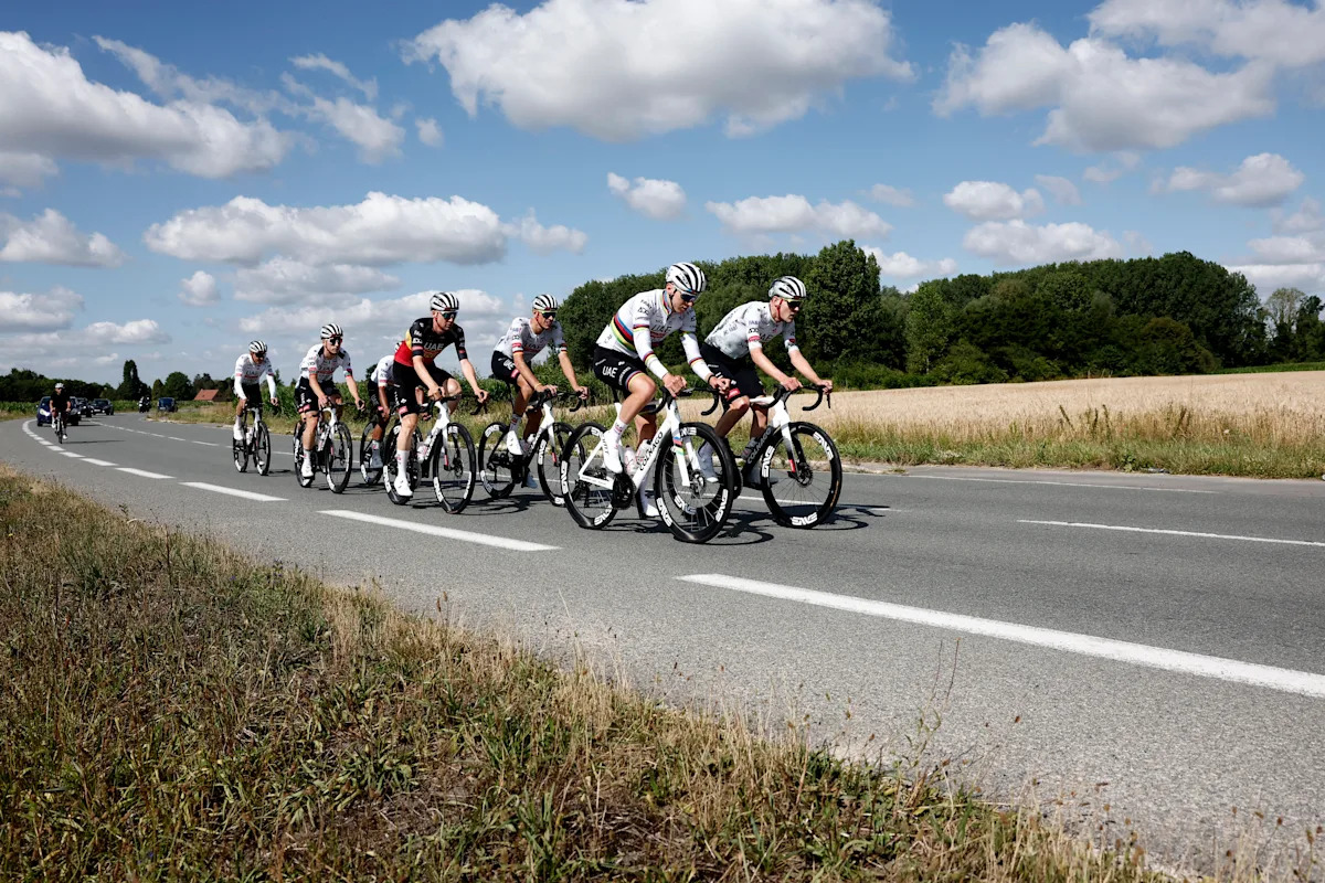 2025 Tour De France Live Streaming: Free & Paid Options Compared 2025 Tour De France Live Streaming: Free & Paid Options Compared
