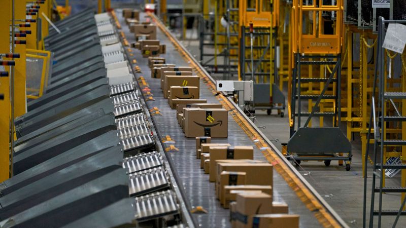 Amazon Eliminates Key Employee Benefit: Details Inside Amazon Eliminates Key Employee Benefit: Details Inside