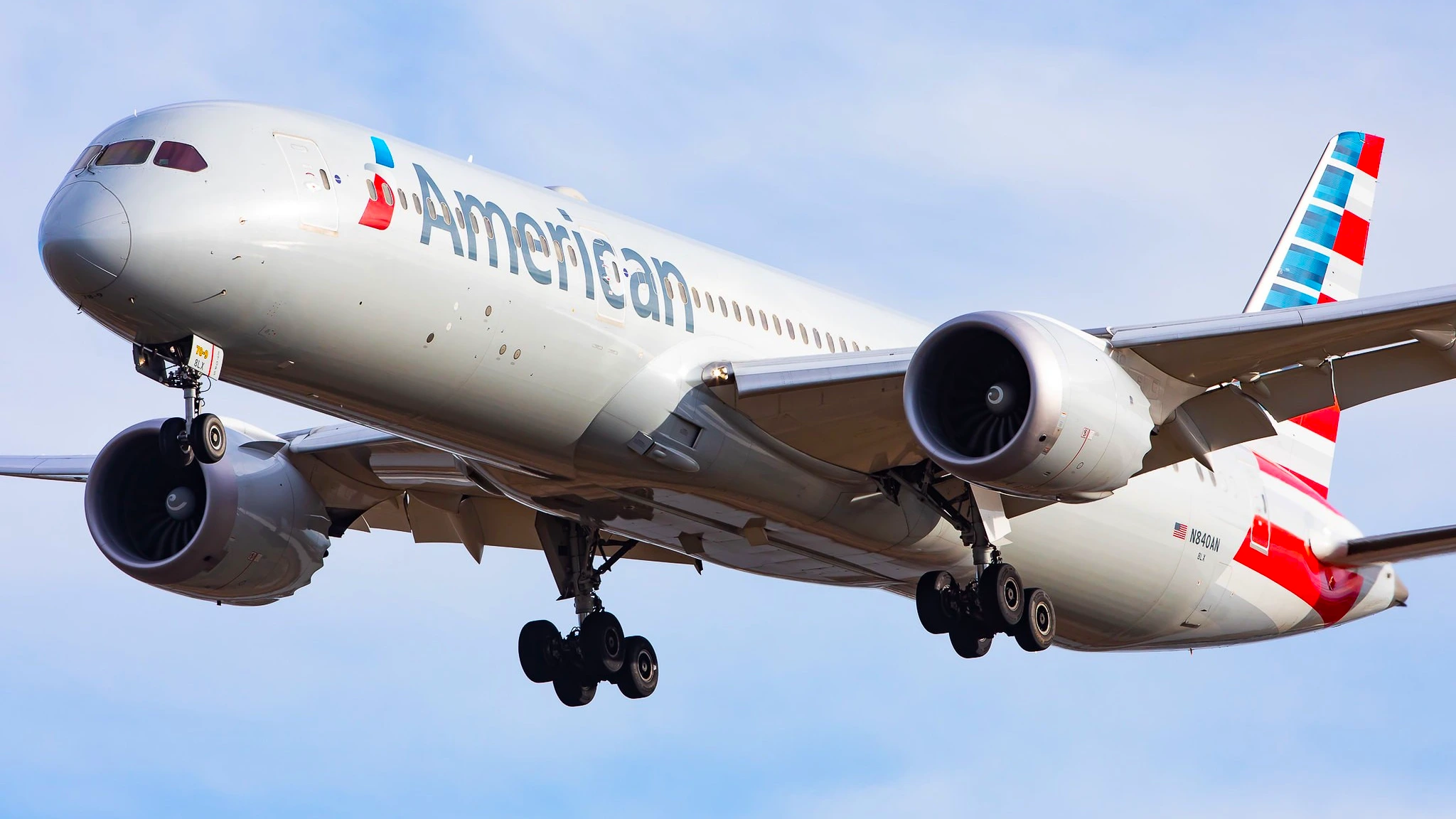 American Airlines Pilot's Wrong 787 Flight To Italy: A Detailed Report American Airlines Pilot's Wrong 787 Flight To Italy: A Detailed Report