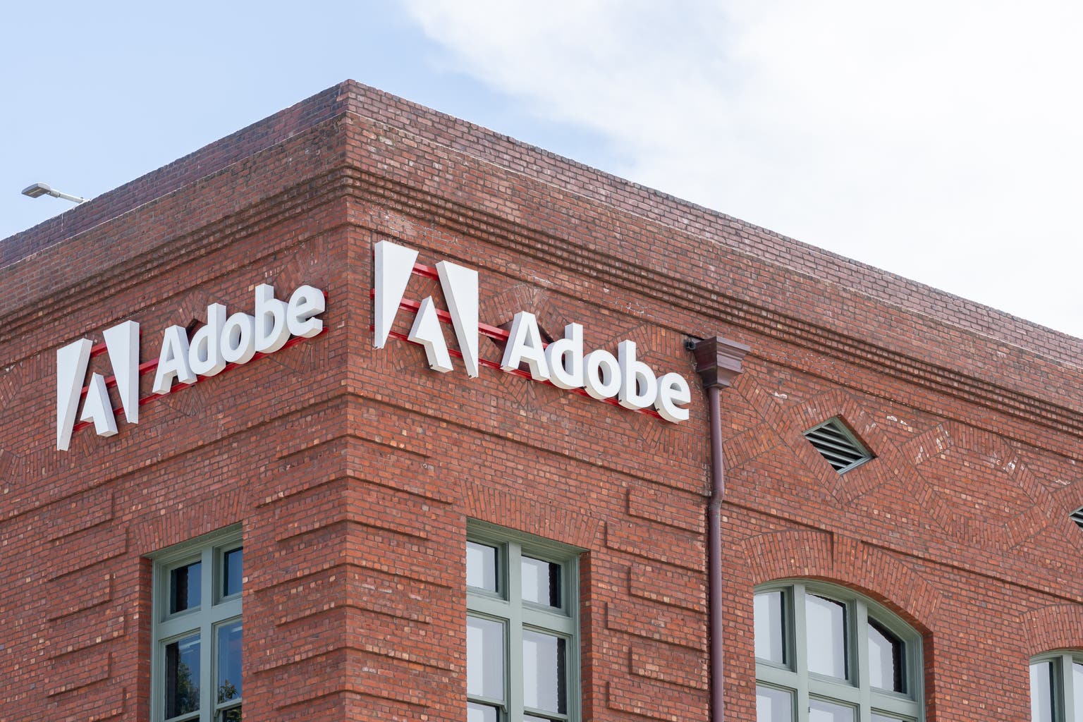 Analyzing Adobe Stock's (NASDAQ:ADBE) Response To The Rise Of AI-Generated Content Analyzing Adobe Stock's (NASDAQ:ADBE) Response To The Rise Of AI-Generated Content