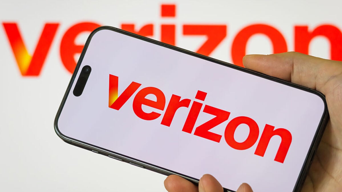 Are Verizon Loyalty Discounts Gone?  New Fees Spark Customer Outrage