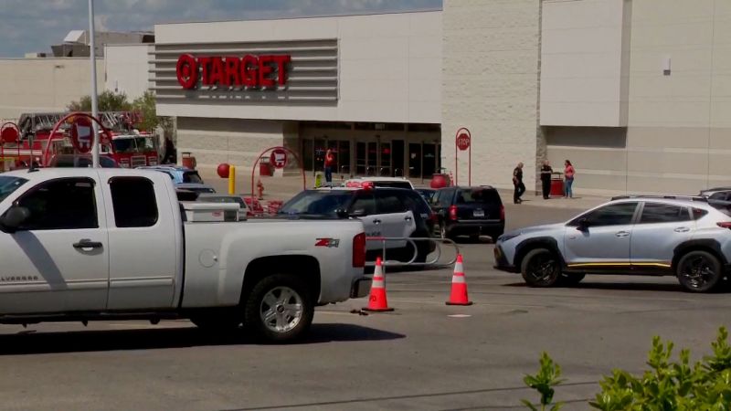 Austin Police Investigating Shooting; Four Suffer Injuries Austin Police Investigating Shooting; Four Suffer Injuries