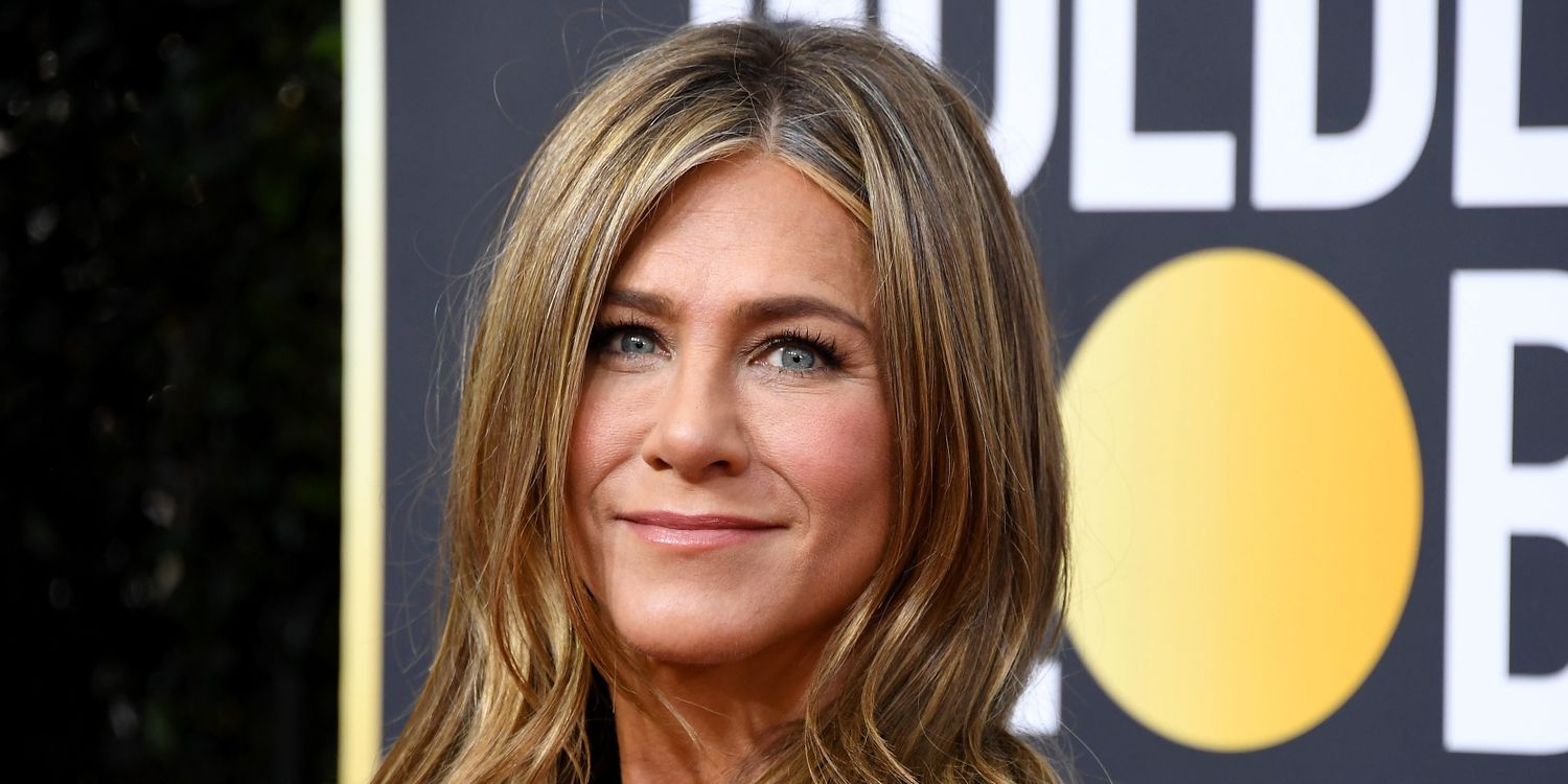 Behind-the-Scenes Look: Jim Curtis Shows Support For Jennifer Aniston Behind-the-Scenes Look: Jim Curtis Shows Support For Jennifer Aniston