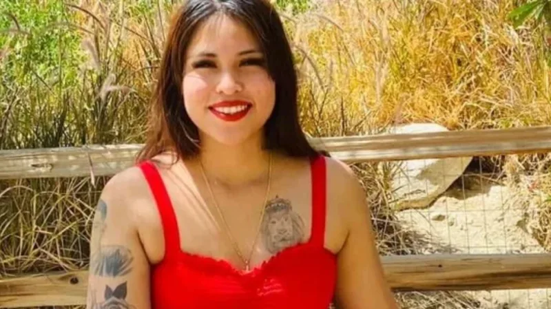 Breastfeeding Mother's ICE Detention Sparks Outrage: Husband's Fight For Justice Breastfeeding Mother's ICE Detention Sparks Outrage: Husband's Fight For Justice