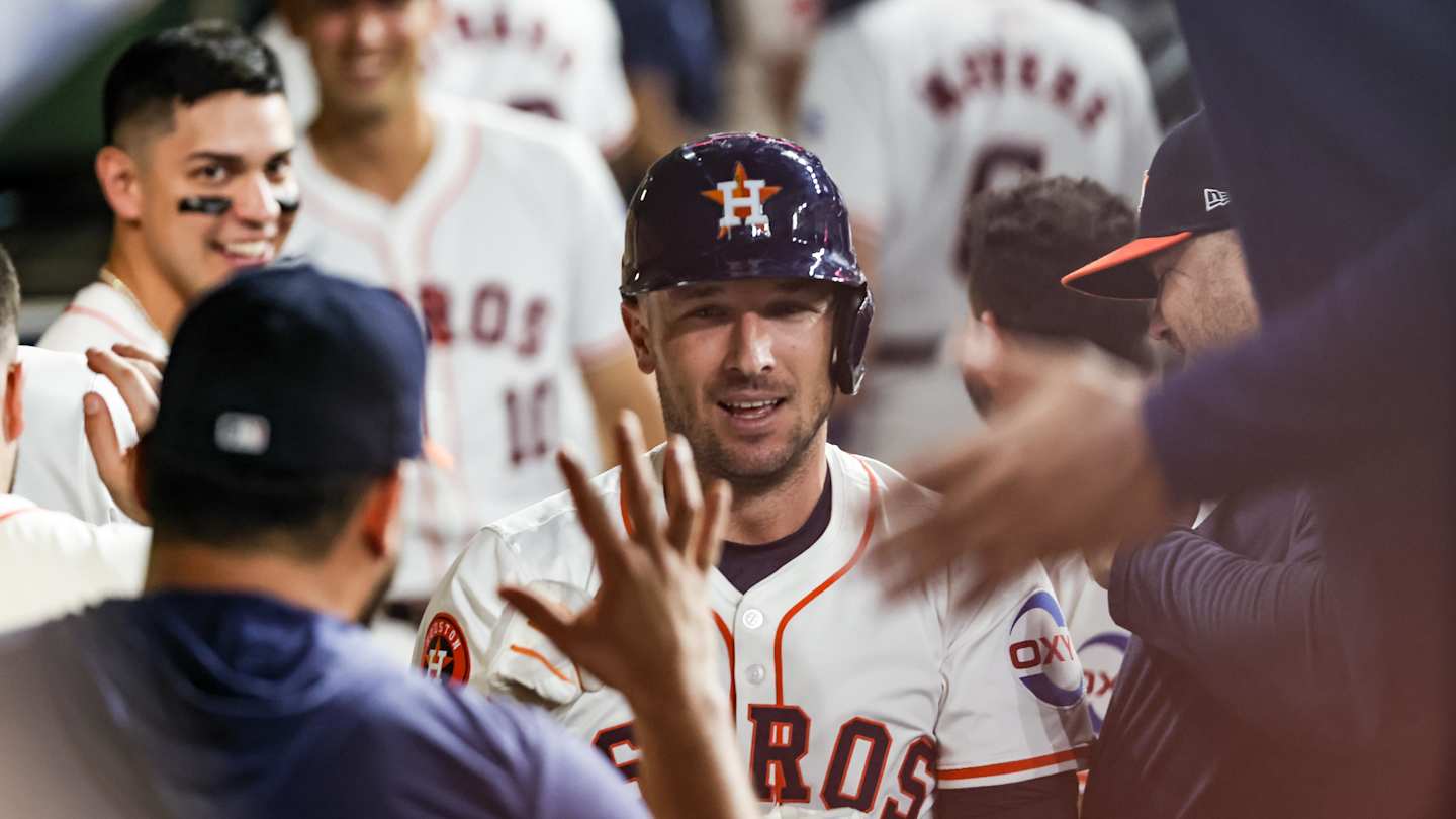 Bregman's Astros Reunion Casts A Shadow: Cora's Honest Admission Bregman's Astros Reunion Casts A Shadow: Cora's Honest Admission