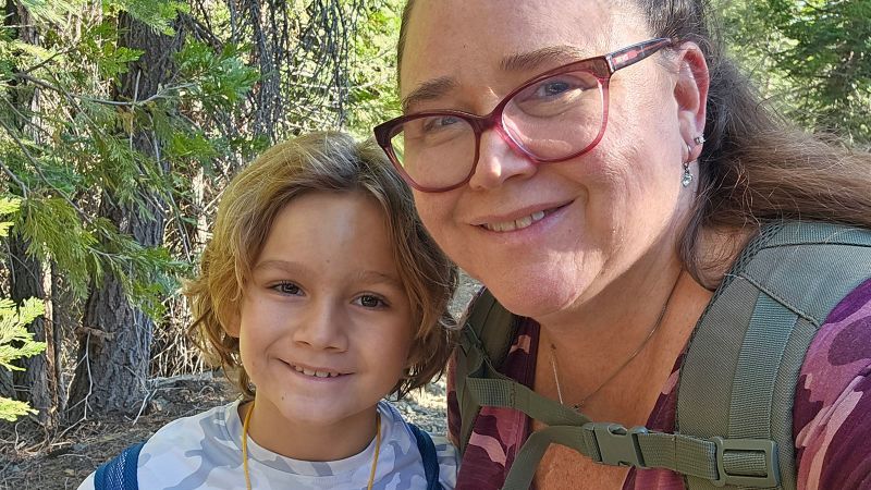 California Mother And Son Rescued: Handwritten Notes Guide Rescuers In Remote Forest California Mother And Son Rescued: Handwritten Notes Guide Rescuers In Remote Forest