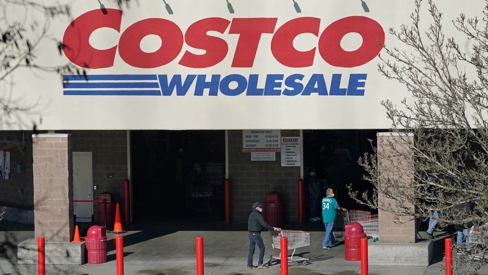 Costco's Executive Member Early Shopping: Controversy Explained Costco's Executive Member Early Shopping: Controversy Explained
