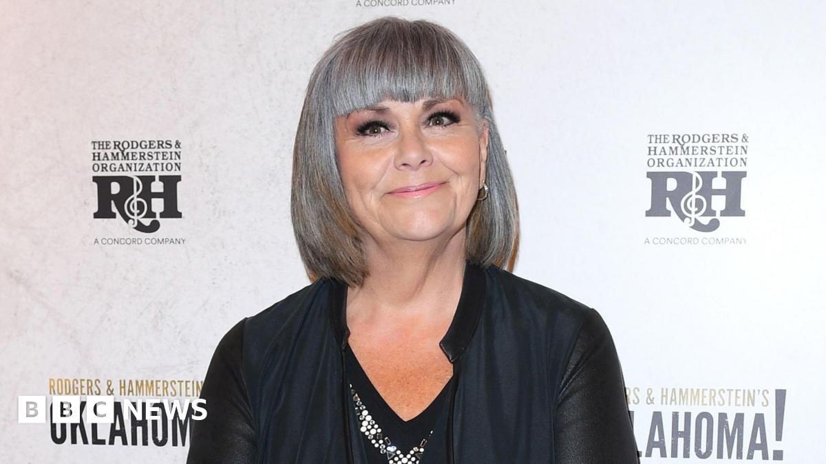 Dawn French Apologizes For Biased Gaza War Video Dawn French Apologizes For Biased Gaza War Video