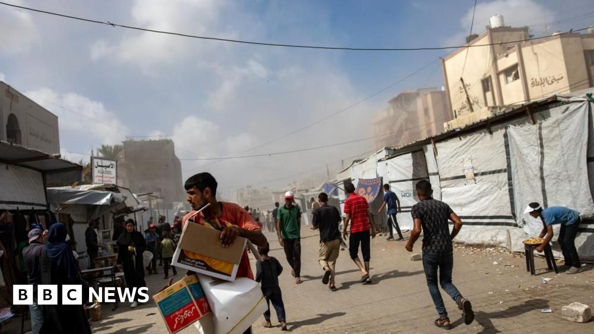 Double Strike On Gaza Hospital: Death Toll Reaches 20, Five Journalists Among Victims Double Strike On Gaza Hospital: Death Toll Reaches 20, Five Journalists Among Victims