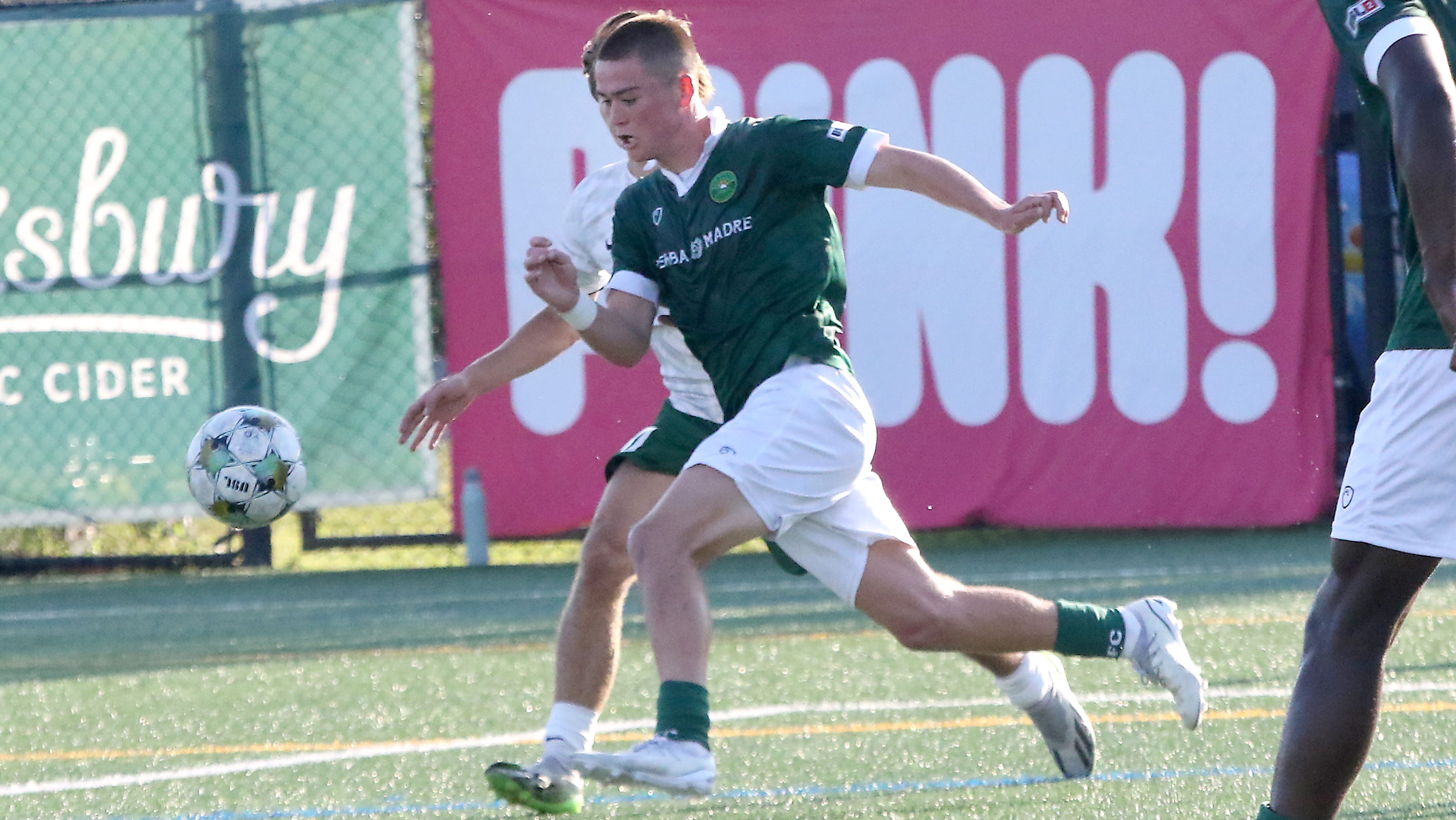 Eastern Conference Finals Showdown: Vermont Green Vs. Lionsbridge FC - Live Match Coverage
