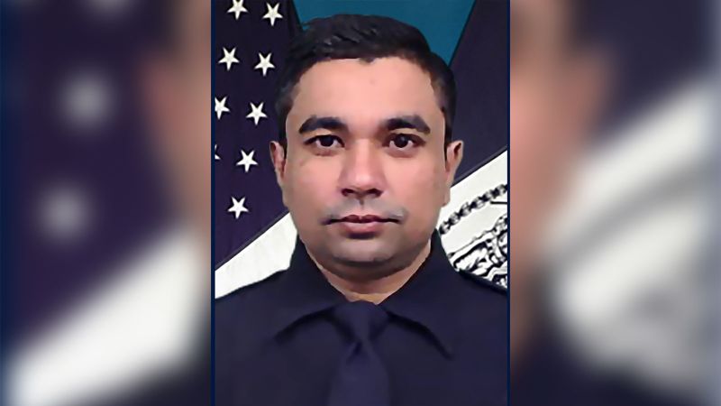 Father-to-be, Immigrant Police Officer, Fatally Shot In Midtown Manhattan