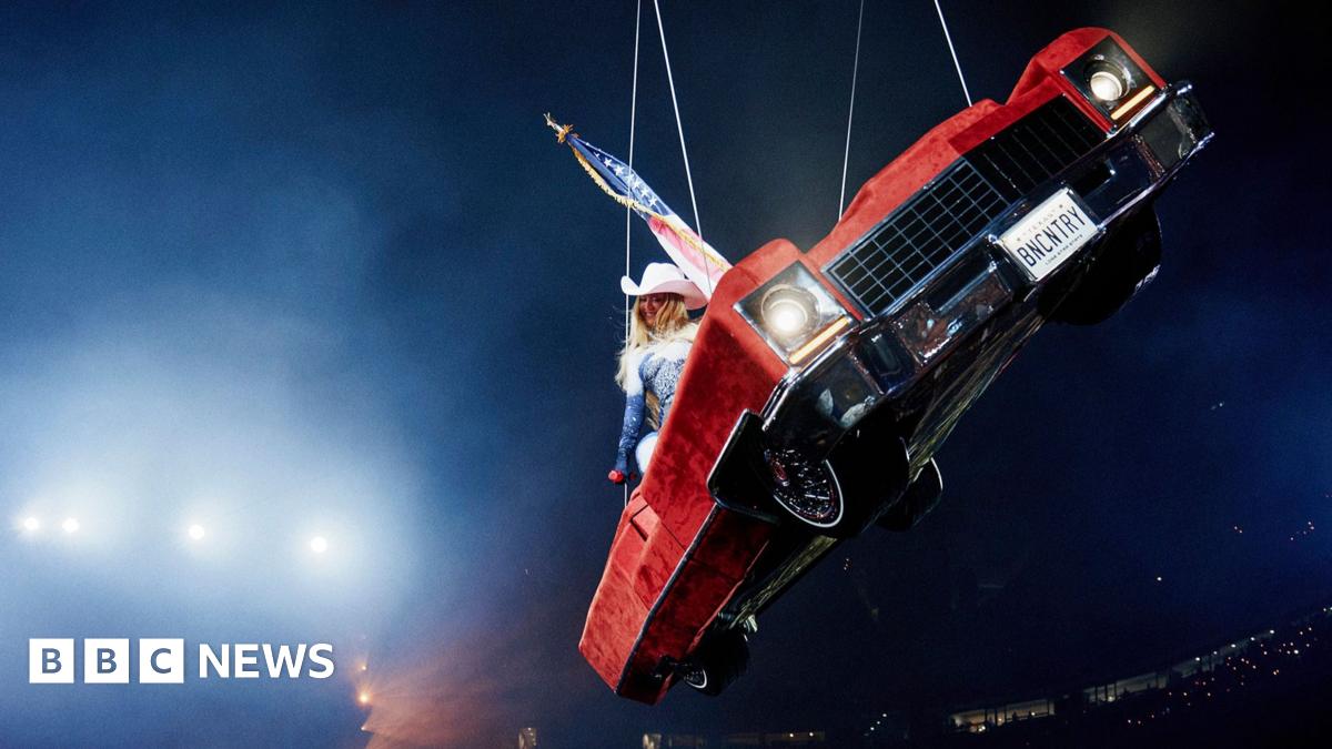 Flying Cadillac Incident: Beyoncé Interrupts Renaissance Show For Safety