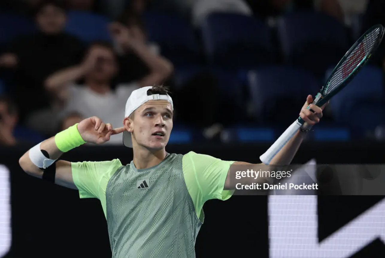 French Open First Round: Zverev, Mensik Match Previews & Predictions French Open First Round: Zverev, Mensik Match Previews & Predictions