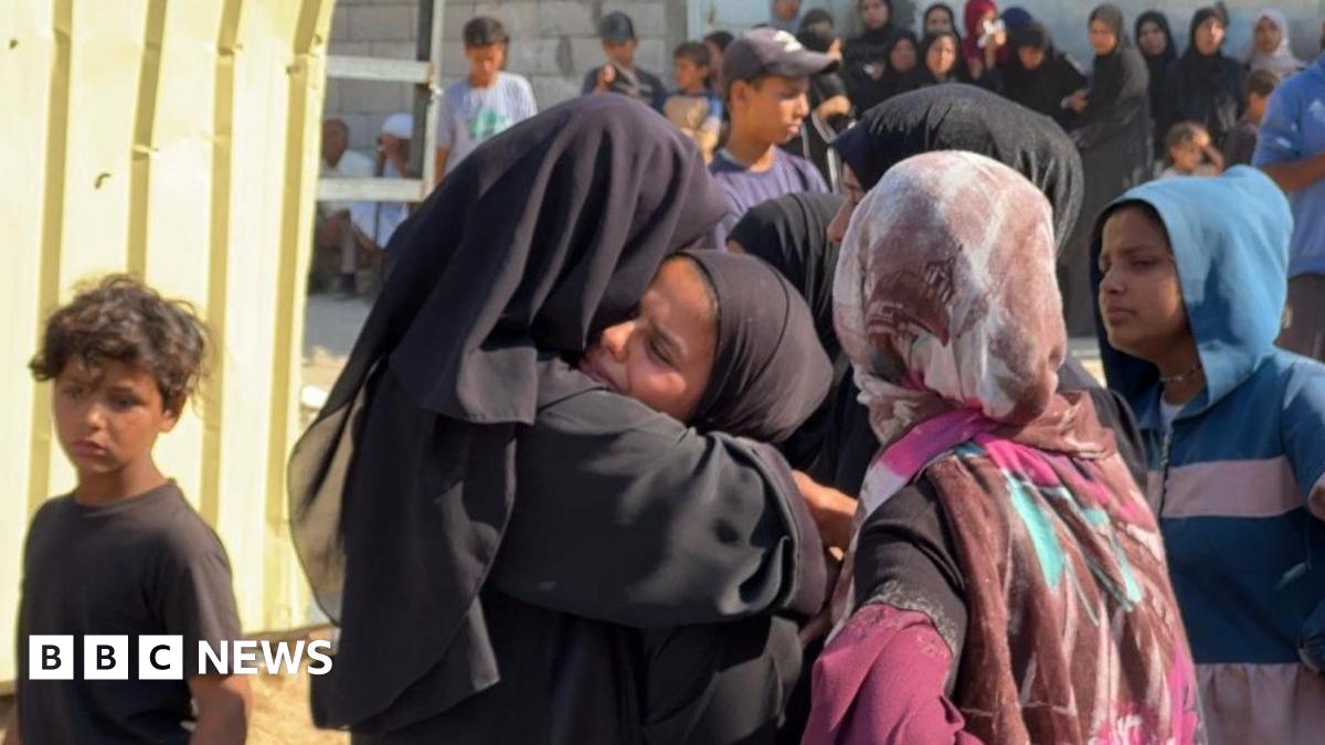 Gaza Aid: Women-Only Day Fails To Halt Violence Gaza Aid: Women-Only Day Fails To Halt Violence