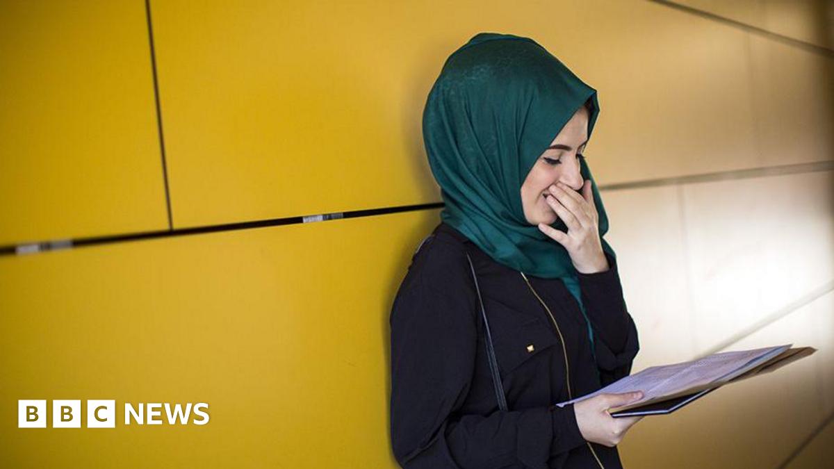 GCSE Results 2025: A Guide To The 9-1 Scale GCSE Results 2025: A Guide To The 9-1 Scale