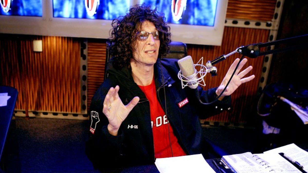 Howard Stern's Falling Ratings: A Former Staffer Reveals The Reasons Howard Stern's Falling Ratings: A Former Staffer Reveals The Reasons