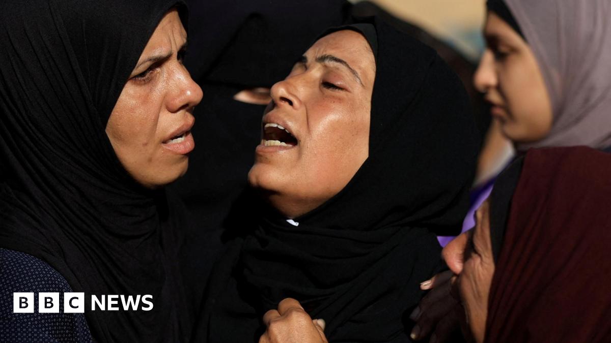 Israeli Shelling Kills 11 In Gaza During Humanitarian Aid Efforts Israeli Shelling Kills 11 In Gaza During Humanitarian Aid Efforts
