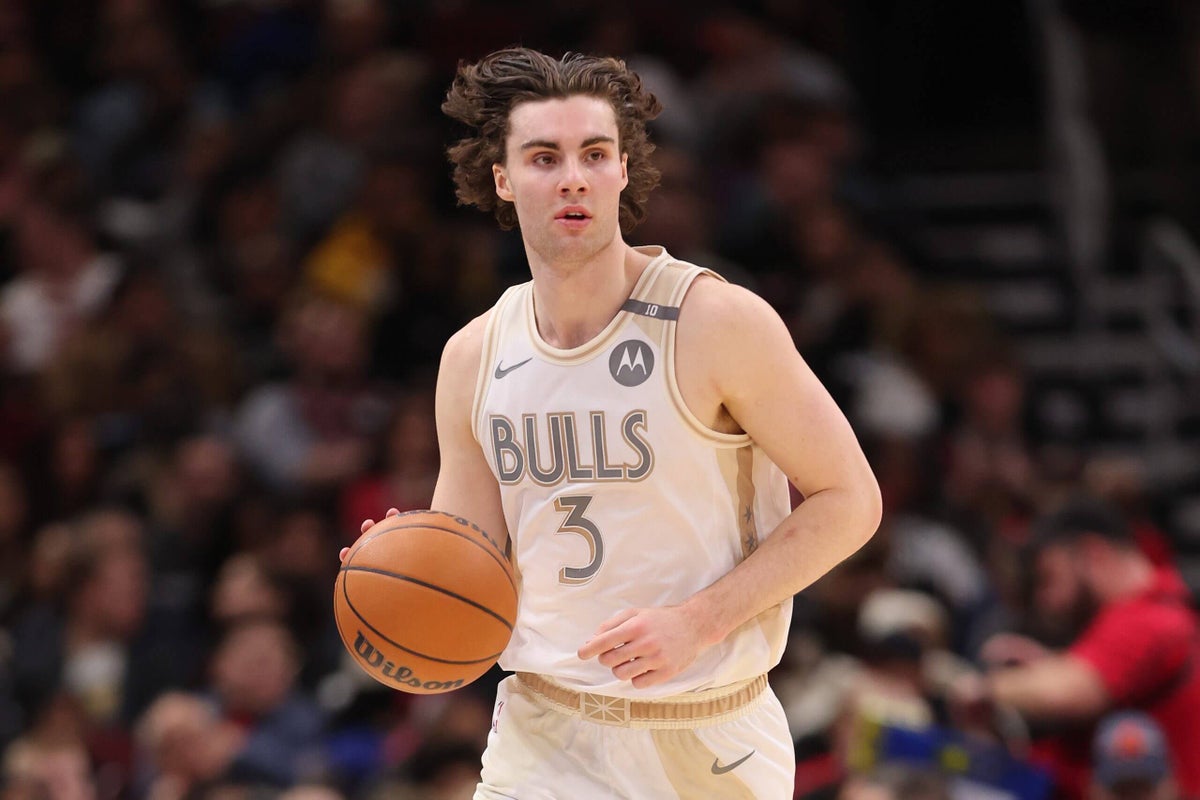 Josh Giddey Signs $100 Million Extension With Oklahoma City Thunder Josh Giddey Signs $100 Million Extension With Oklahoma City Thunder