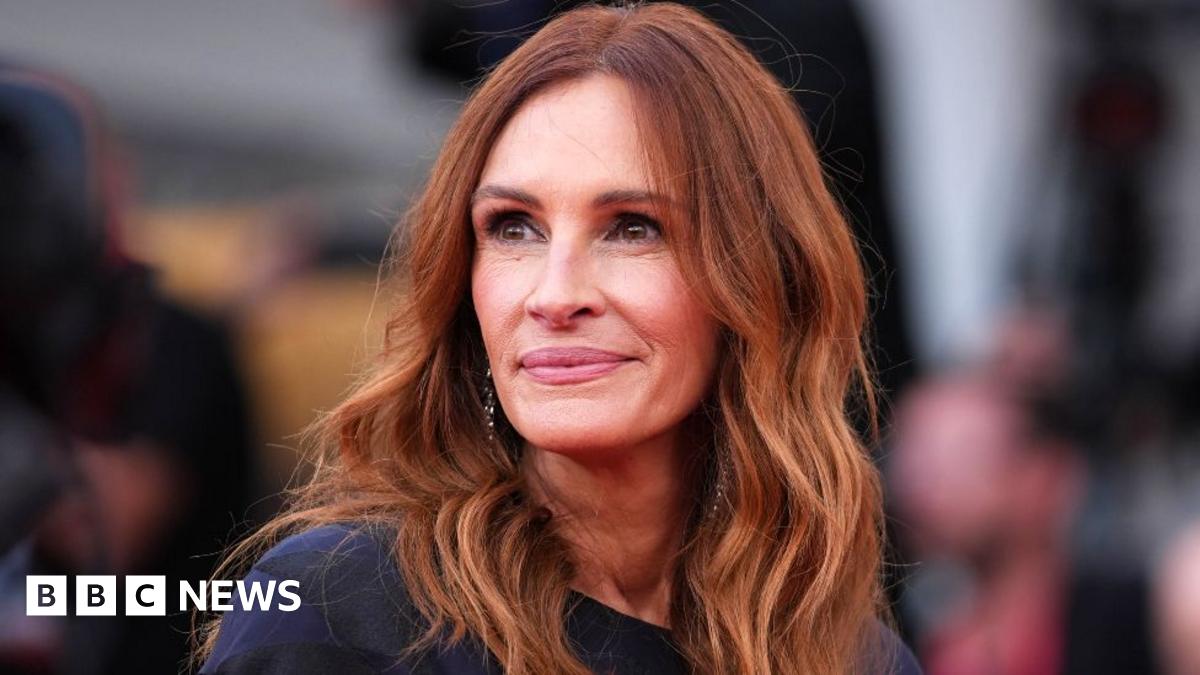 Julia Roberts Faces Backlash:  