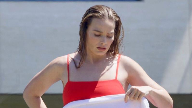 Margot Robbie On Set: New Chanel Photoshoot In Malibu Margot Robbie On Set: New Chanel Photoshoot In Malibu