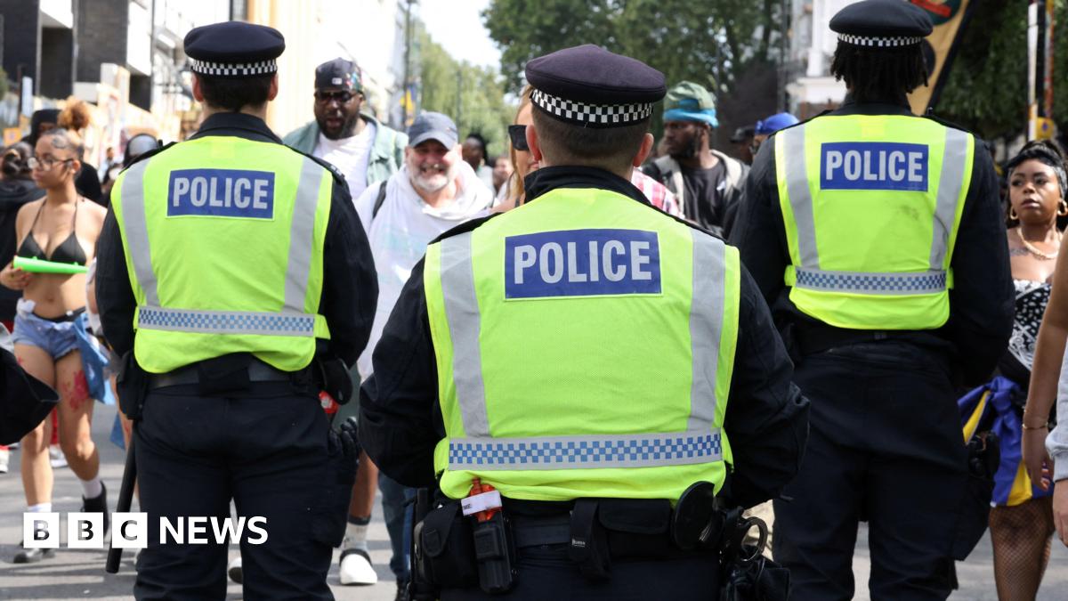 Met Police Pre-Carnival Crackdown: 100 Arrests Made Met Police Pre-Carnival Crackdown: 100 Arrests Made