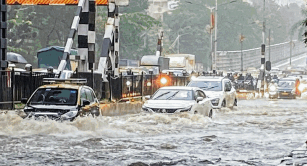 Mumbai Rains: Flight Delays, Train Disruptions & Bus Rerouting