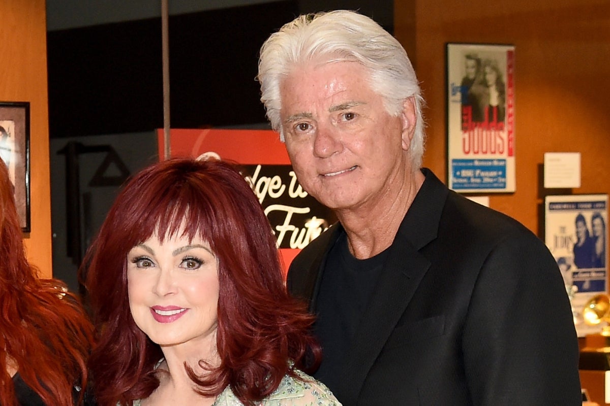 Naomi Judd's Domestic Dispute: The Untold Story Behind The Gunshot Naomi Judd's Domestic Dispute: The Untold Story Behind The Gunshot