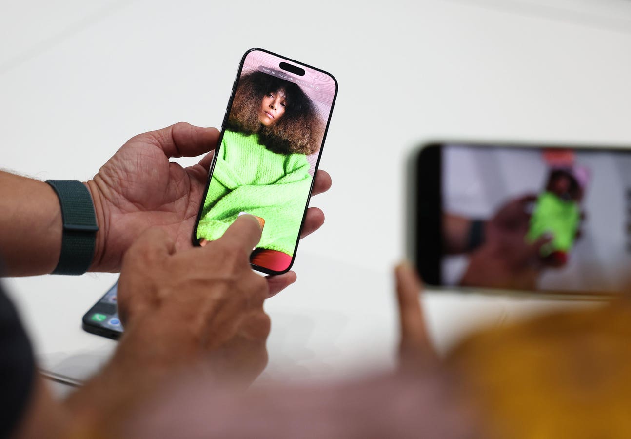 New Leaks Suggest Radical Design Shift For Apple's IPhone 17 Lineup New Leaks Suggest Radical Design Shift For Apple's IPhone 17 Lineup