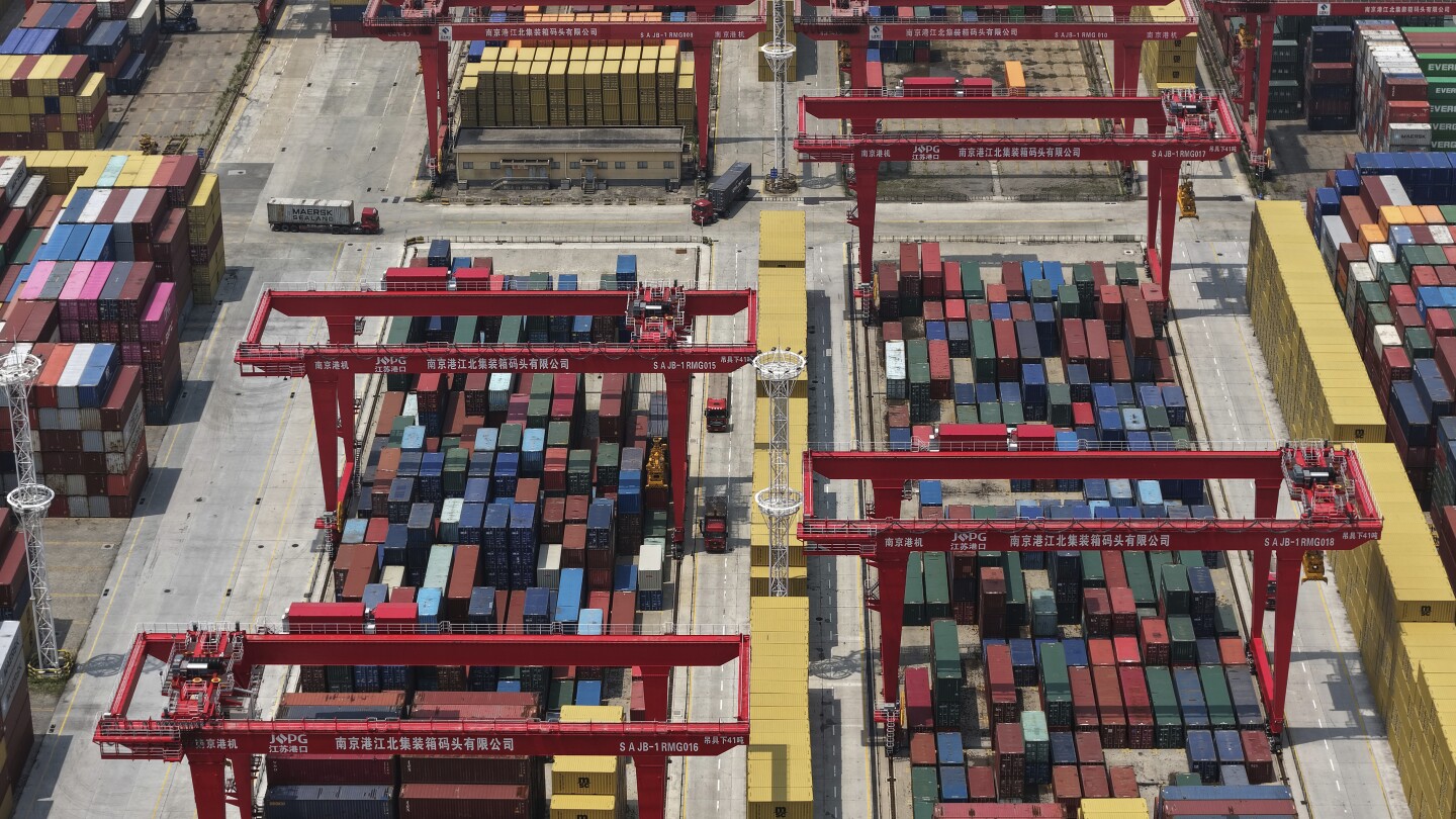 New Trade Conflicts Ahead Of Crucial US-China Talks In London New Trade Conflicts Ahead Of Crucial US-China Talks In London