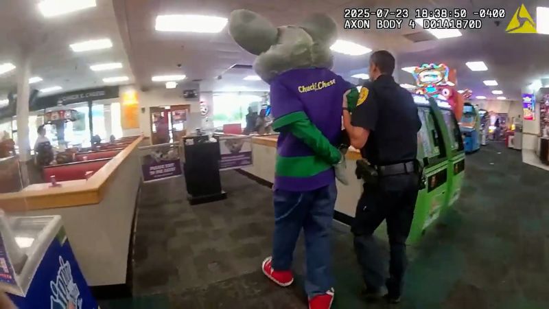Newly Released Footage: Arrest Of Man Wearing Chuck E. Cheese Costume Newly Released Footage: Arrest Of Man Wearing Chuck E. Cheese Costume