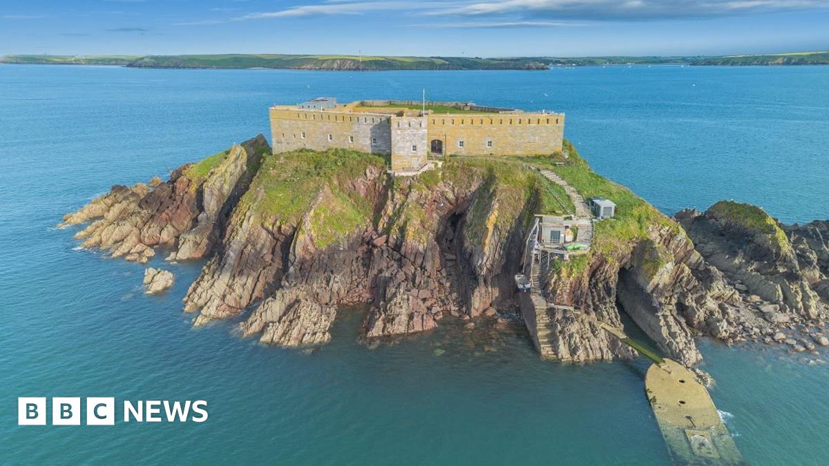 Pembrokeshire's Thorne Island: From Fortress To £3m Party Space Pembrokeshire's Thorne Island: From Fortress To £3m Party Space
