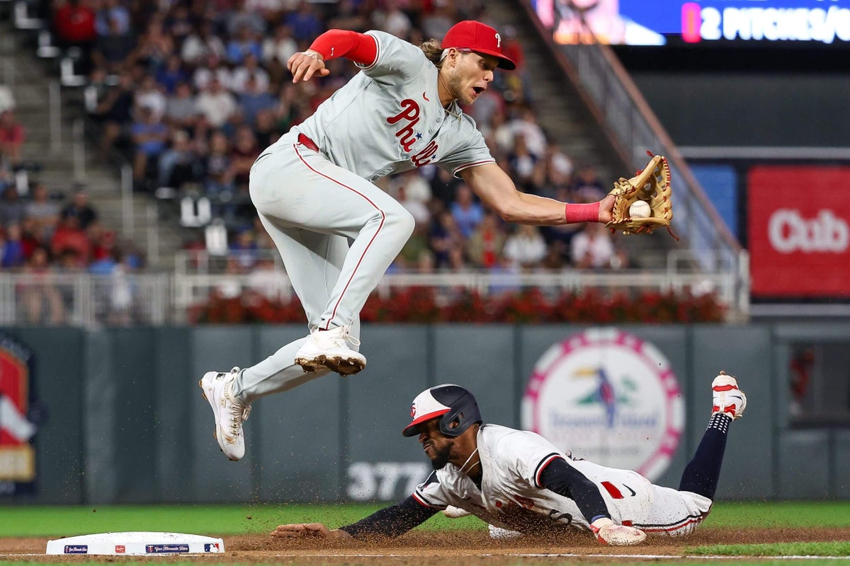Phillies Vs. Twins: Field Of Dreams Game Returns To Iowa Phillies Vs. Twins: Field Of Dreams Game Returns To Iowa