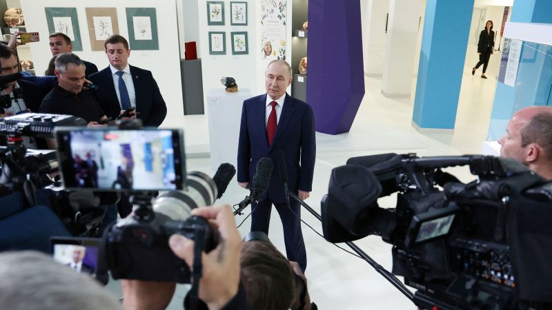 Putin's Public Display: Underscoring His Unilateral Power Putin's Public Display: Underscoring His Unilateral Power