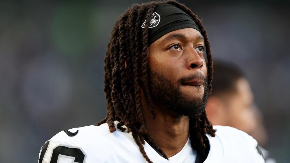 Raiders WR Jakobi Meyers Requests Trade After Contract Dispute