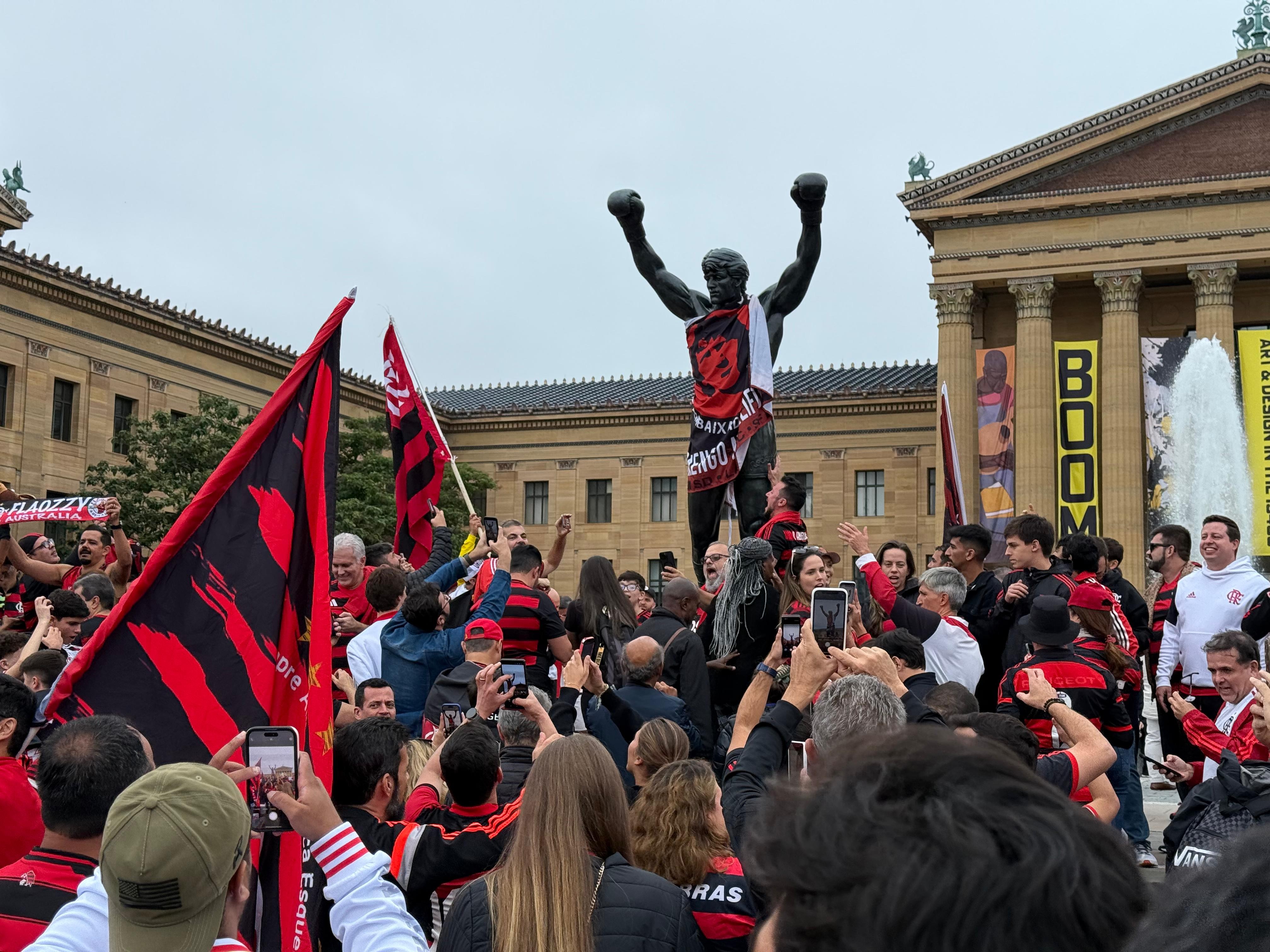 Rocky Balboa Statue: Unexpected Gathering Point For Flamengo Fans Before Club World Cup Rocky Balboa Statue: Unexpected Gathering Point For Flamengo Fans Before Club World Cup