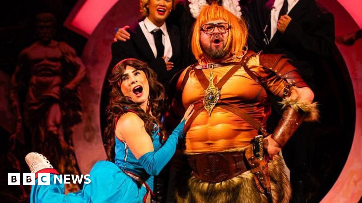 Rooney Couple's Unexpected Lord Of The Rings Parody Goes Viral