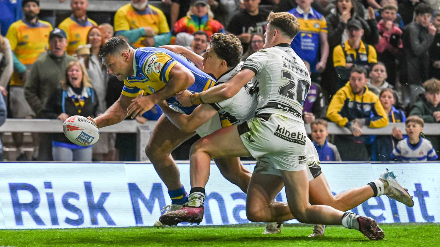 Rugby Star Hall: How He Secured The Winning Try Rugby Star Hall: How He Secured The Winning Try