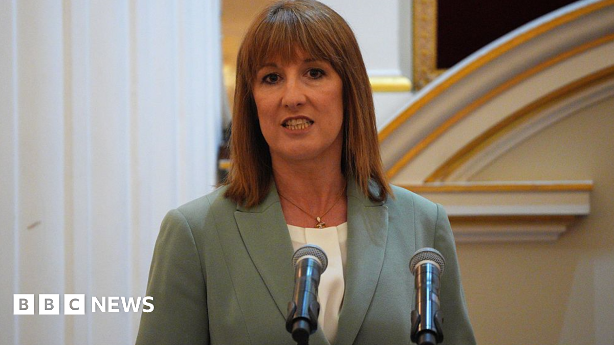 Should Savers Invest In Shares? Rachel Reeves Weighs In Should Savers Invest In Shares? Rachel Reeves Weighs In