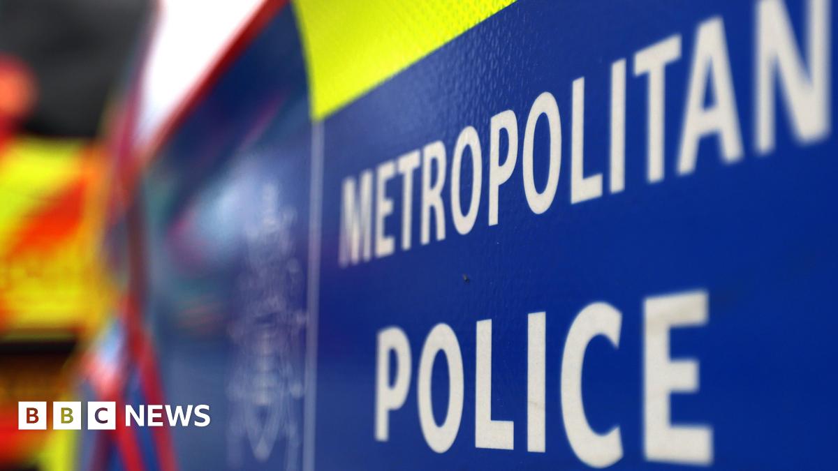 Southwark Business Attack: Two Fatalities, Two Hospitalized