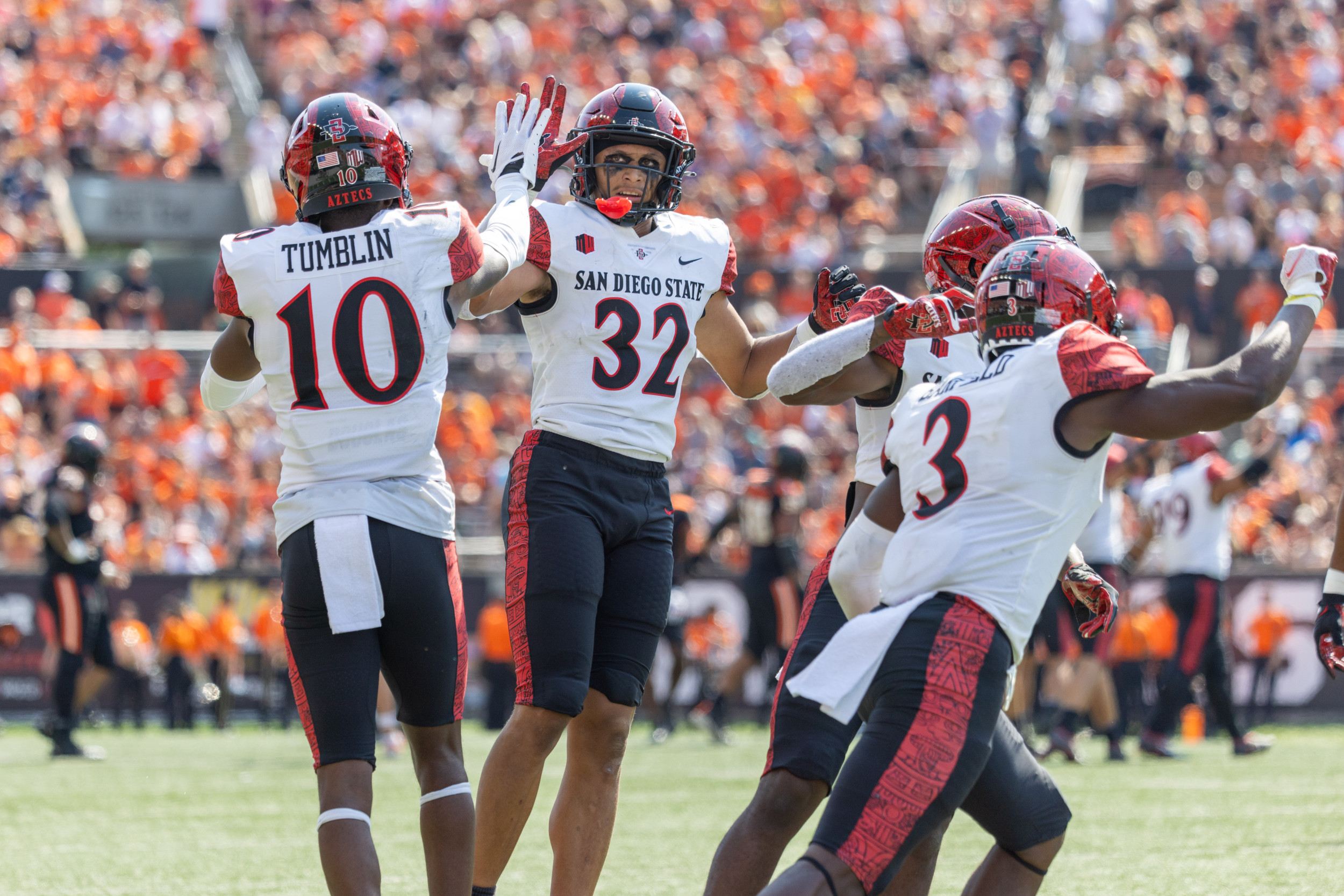 Stony Brook Vs. San Diego State College Football: Where To Watch Live Stony Brook Vs. San Diego State College Football: Where To Watch Live