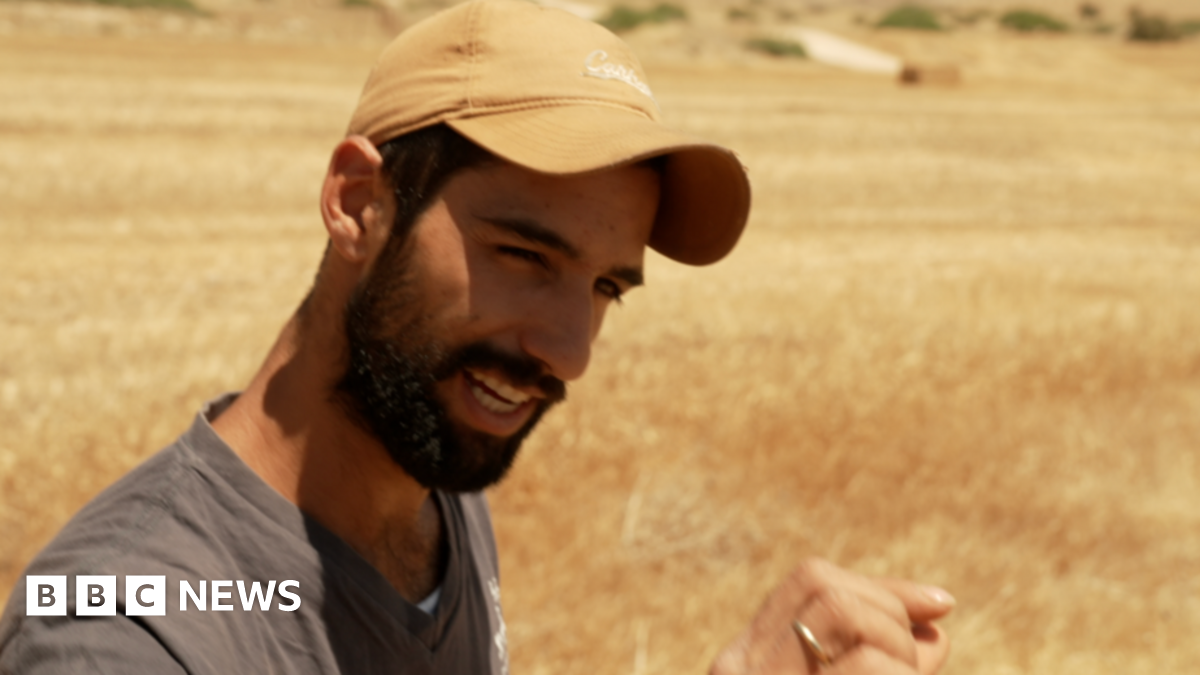 Tense Encounter: BBC Film Crew And Sanctioned Israeli Settler In The West Bank Tense Encounter: BBC Film Crew And Sanctioned Israeli Settler In The West Bank