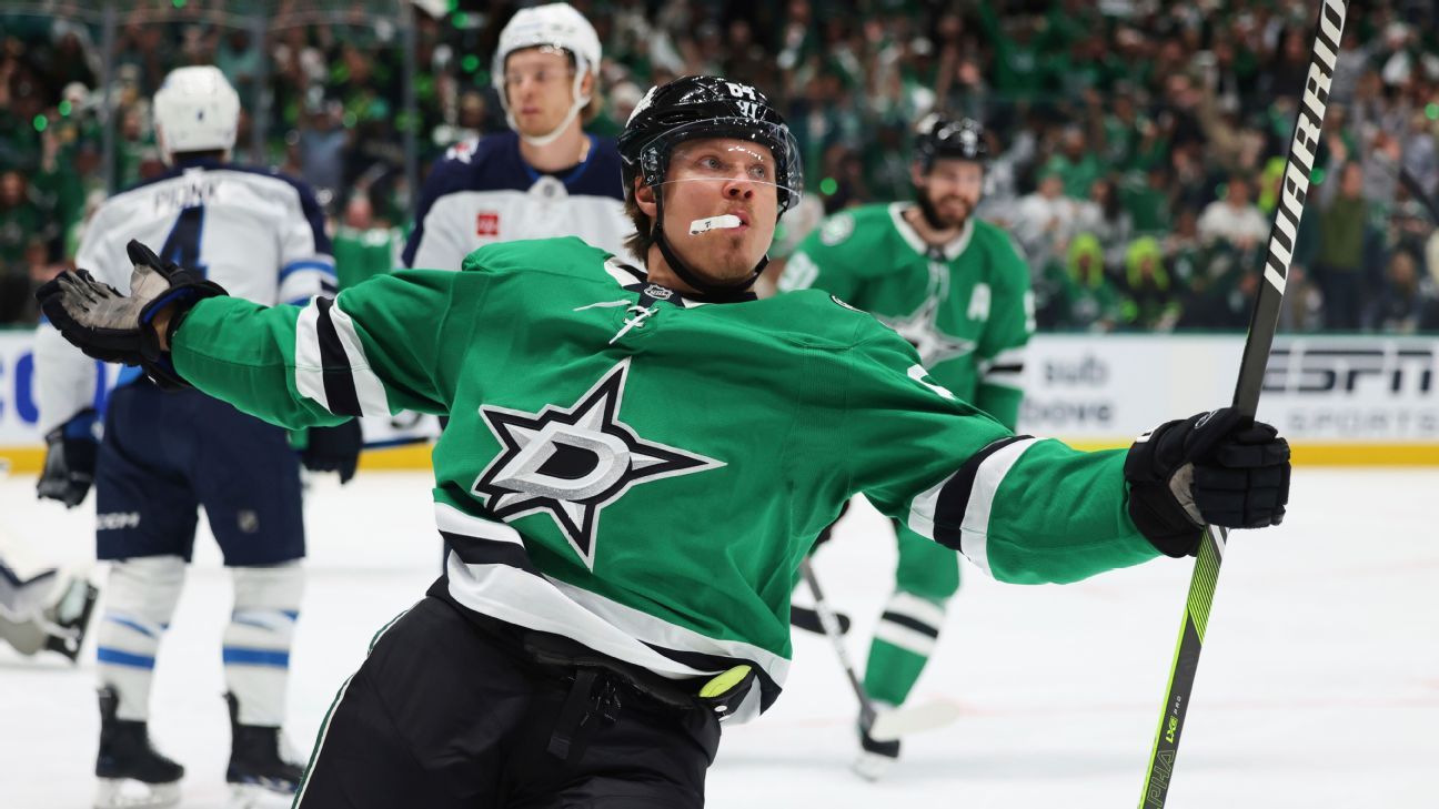 Three-Goal Granlund Performance: Stars Win, But Work Continues Three-Goal Granlund Performance: Stars Win, But Work Continues