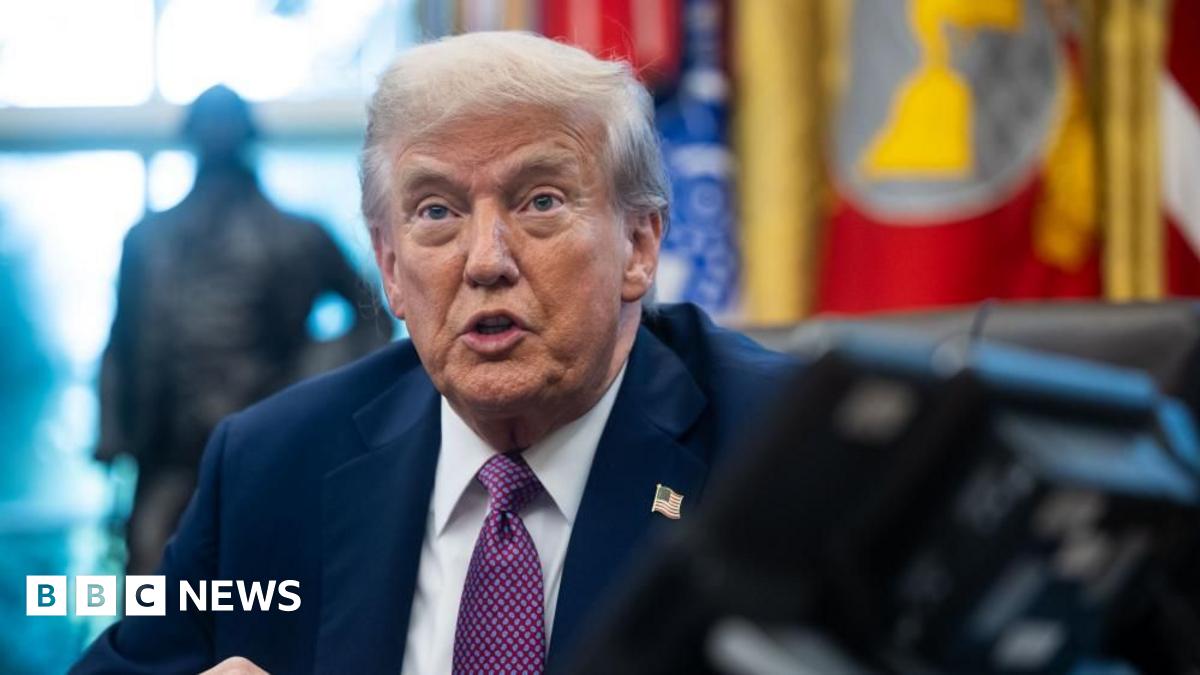 Trump's Foreign Policy Challenges: Qatar And Poland Incidents