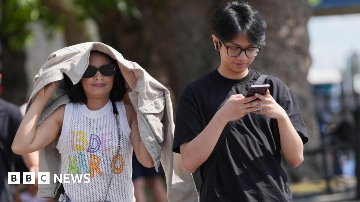 UK Weather Warning: Summer Heat Gives Way To Windy, Wet Conditions