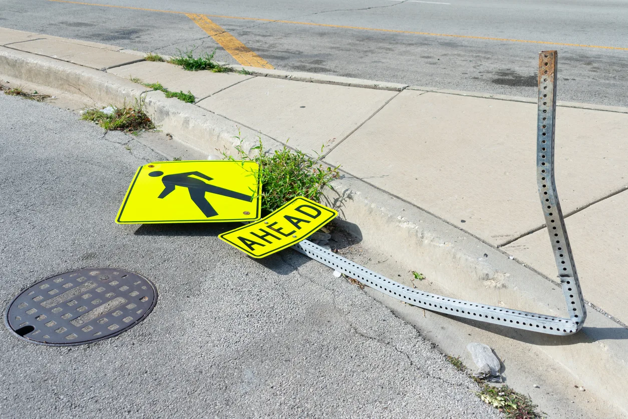 Urgent: Pedestrian Injured After Antelope Collision Thursday Morning Urgent: Pedestrian Injured After Antelope Collision Thursday Morning
