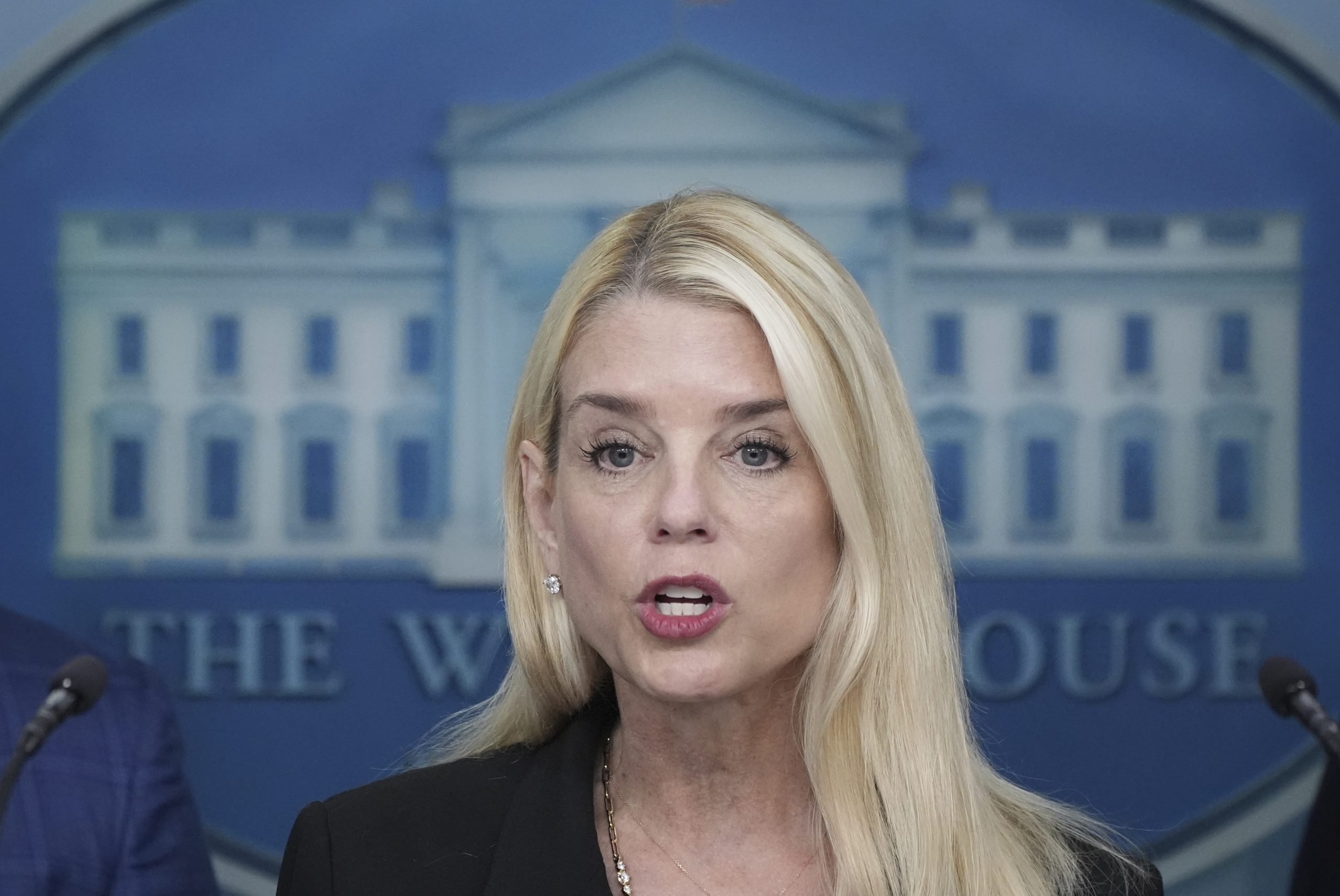 Vermont Accused Of Defying Trump-Era Immigration Policies