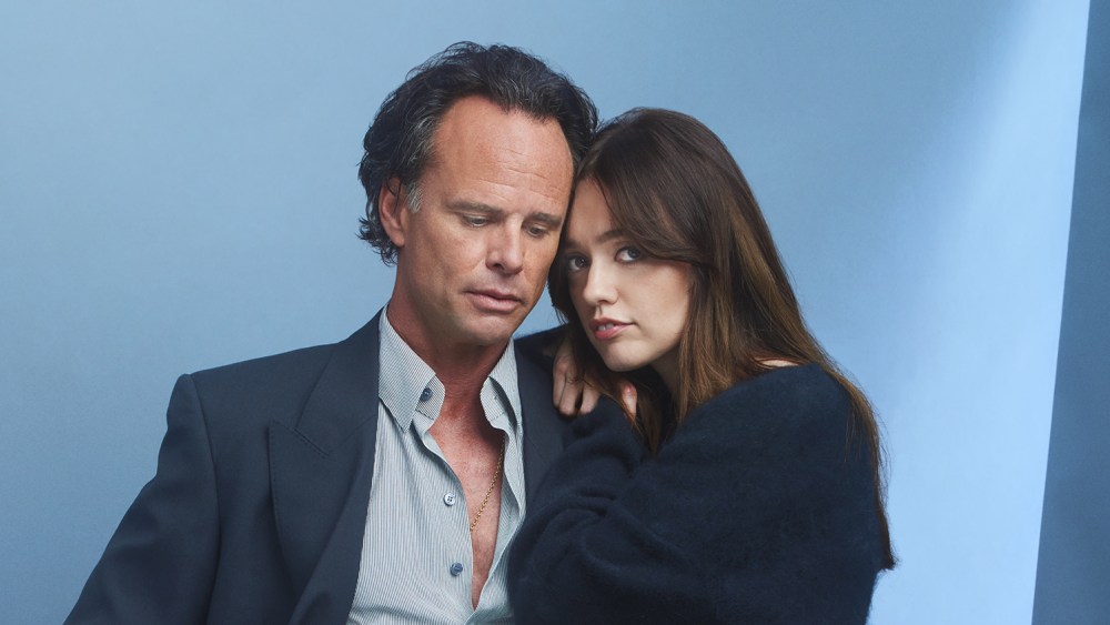 Walton Goggins And Aimee Lou Wood On Their 'White Lotus' Connection: Addressing The Rumors Walton Goggins And Aimee Lou Wood On Their 'White Lotus' Connection: Addressing The Rumors