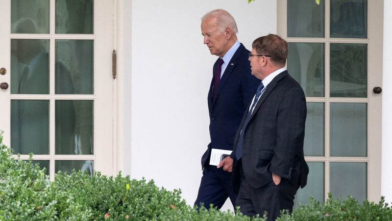 White House Physician's Refusal Fuels Controversy In Trump Mental Fitness Inquiry White House Physician's Refusal Fuels Controversy In Trump Mental Fitness Inquiry
