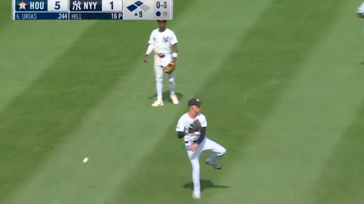 Yankees' Defensive Collapse: Adding To Season's Frustrations Yankees' Defensive Collapse: Adding To Season's Frustrations